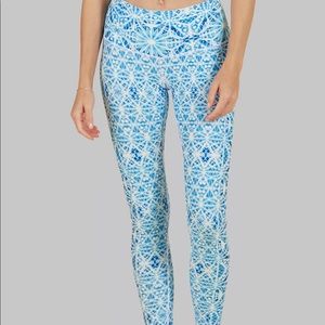 Wolven Threads leggings - aqua aura yoga pants